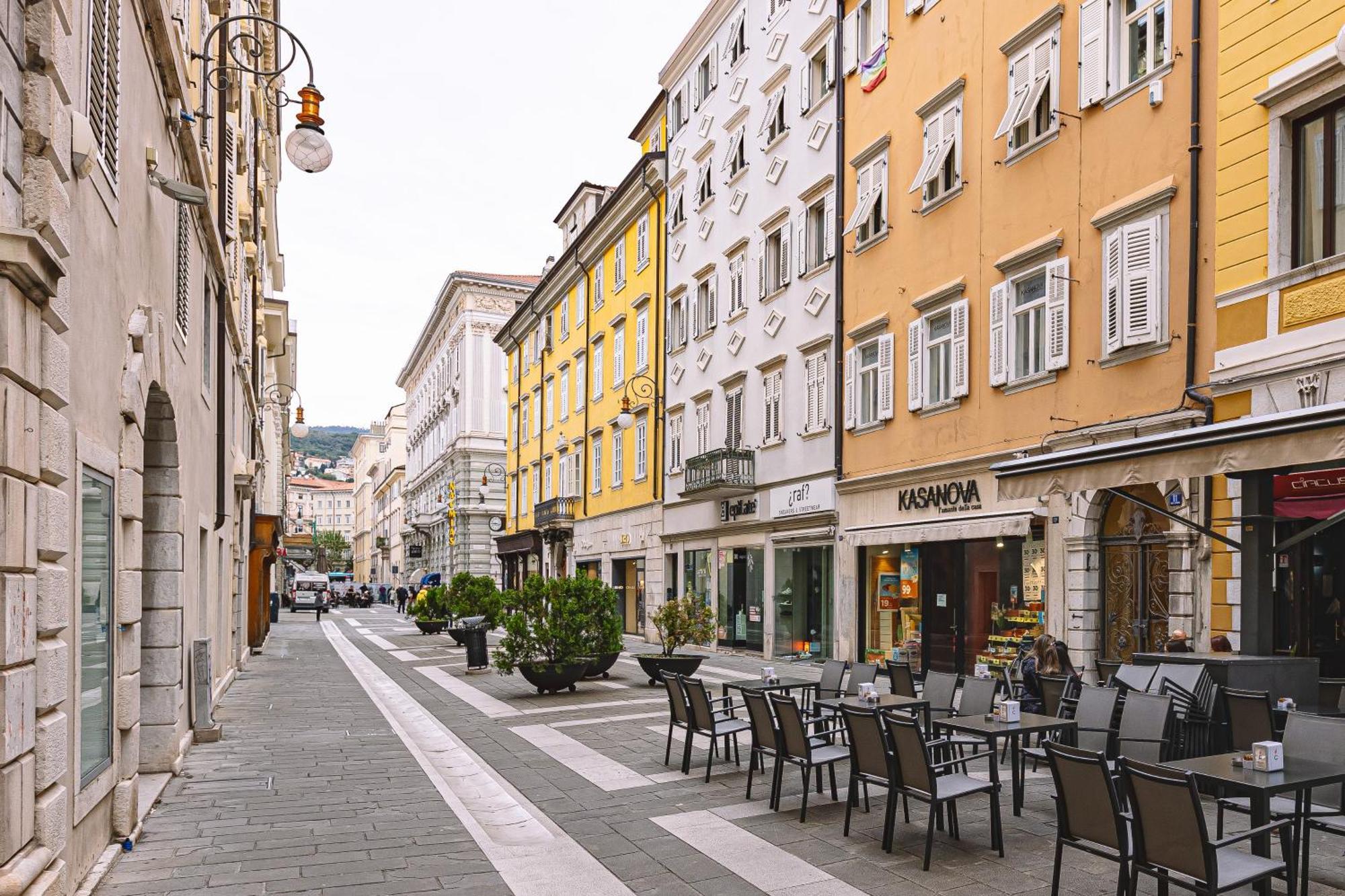 Ferienwohnung Loft Ponte Rosso Triest Exterior foto